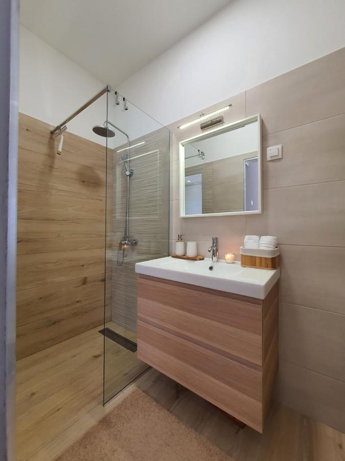 Connor Apartment Pula Ngoại thất bức ảnh